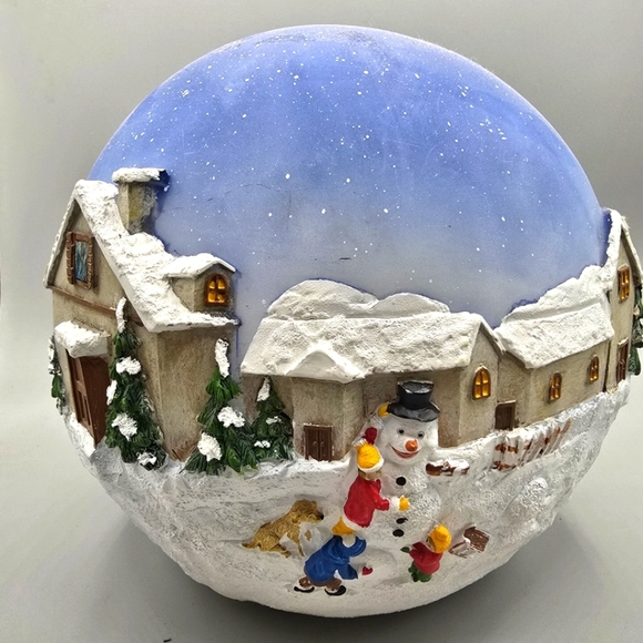 9" Hand Painted Winter Christmas Village Scene Lighted Display Globe - Picture 1 of 6